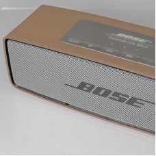 ลำโพงไร้สาย Bose Soundlink Mini Bluetooth Speaker สีทอง