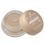Essence soft touch mousse make-up 01