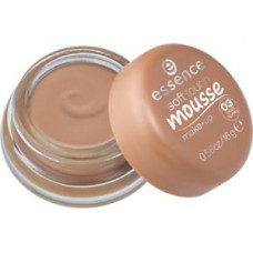 Essence soft touch mousse make-up 03