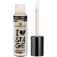 Essence I love stage - eyeshadow base