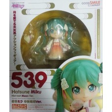 No.539 Nendoroid Hatsune Miku: Harvest Moon Ver.