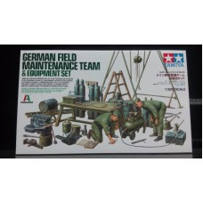 TA 37023 1/35 German Field Maintenance Team & Equipment Set