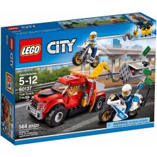 LEGO City Police 60137 Tow Truck Trouble