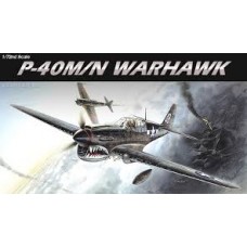 AC 12465 (1668) P-40M/N WARHAWK 1/72