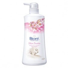 Biore Shower Cream Sakura Sensation 550 ml