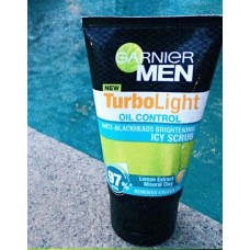 Garnier Men TurboLight Oil Control Anti-blackheads Brightening Icy Scrub 100 ml
