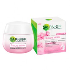 Garnier Sakura White Poreless Serum Cream SPF21/ PA+++ 18 ml